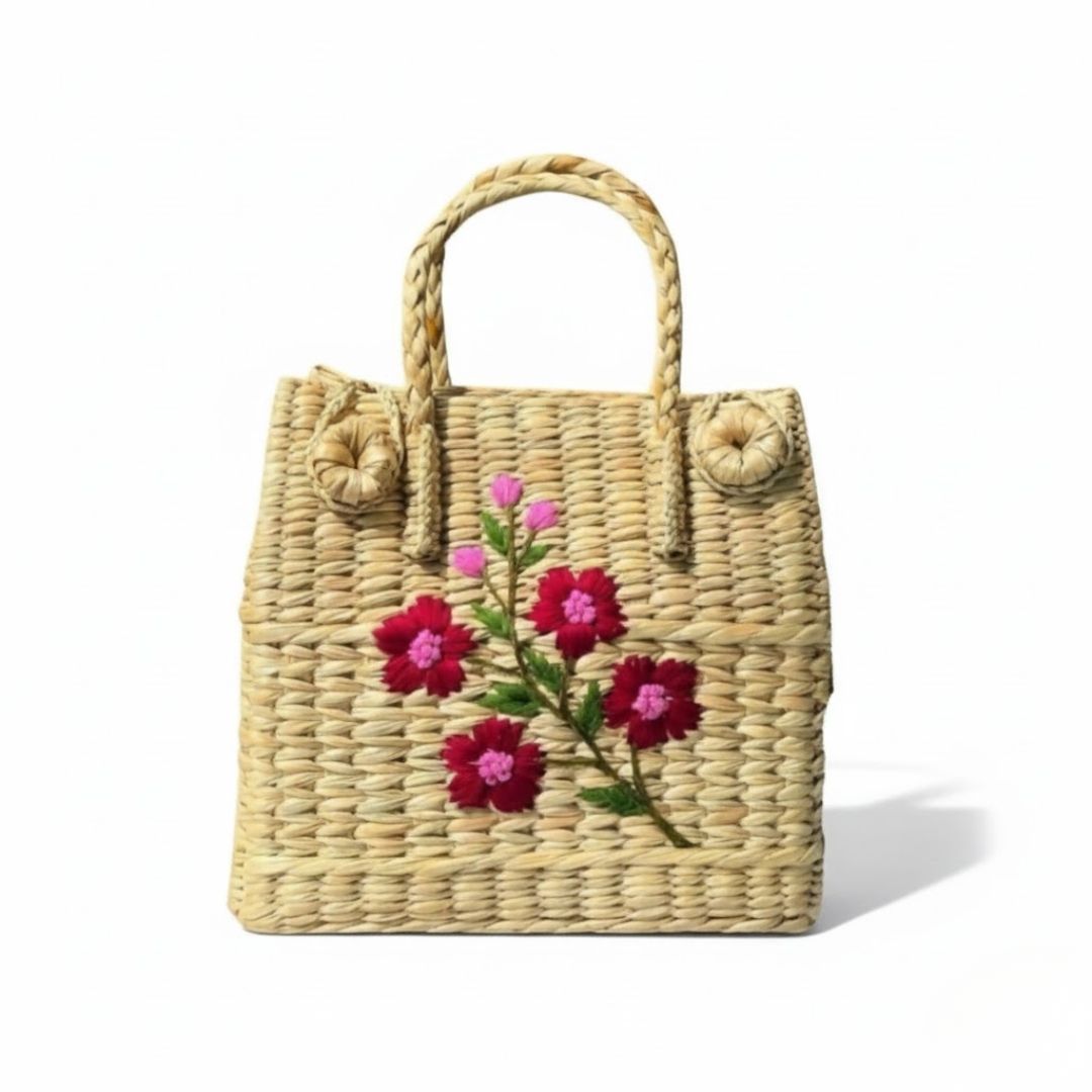 Kauna Embroidered Picnic Bag for Stylish Adventures